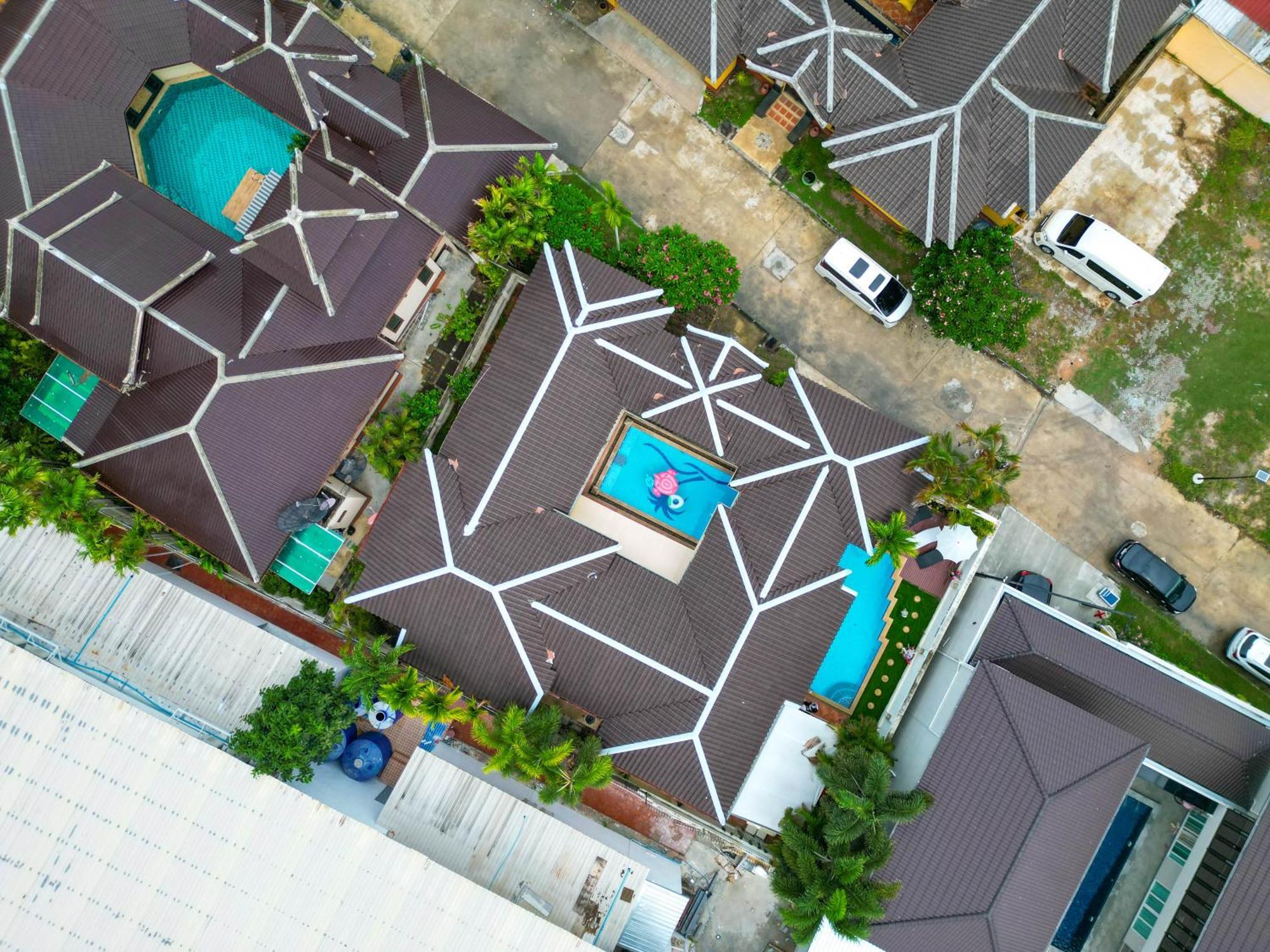 November T Pool Villa 2 Jomtien Beach Exterior photo